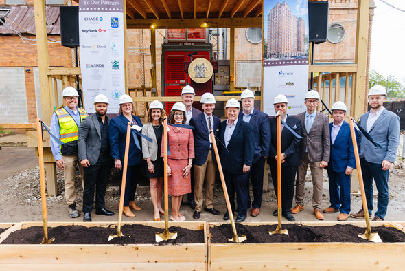 Lee Plaza restoration pic2