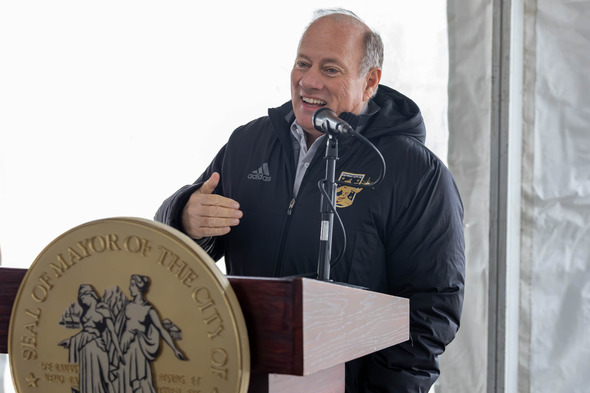 AlumniFi Field demolition pic1